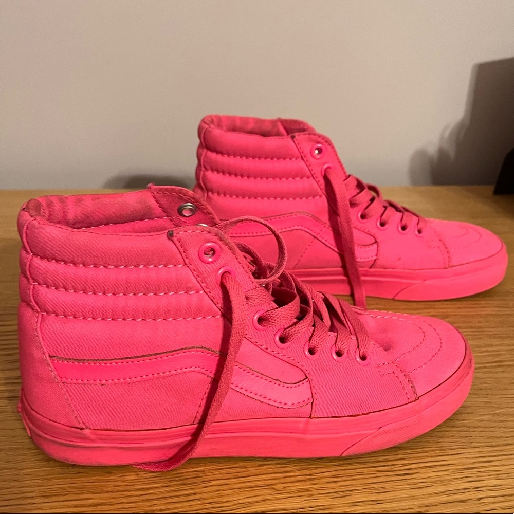 Vans Sk8 Hi Mono Hot Pink